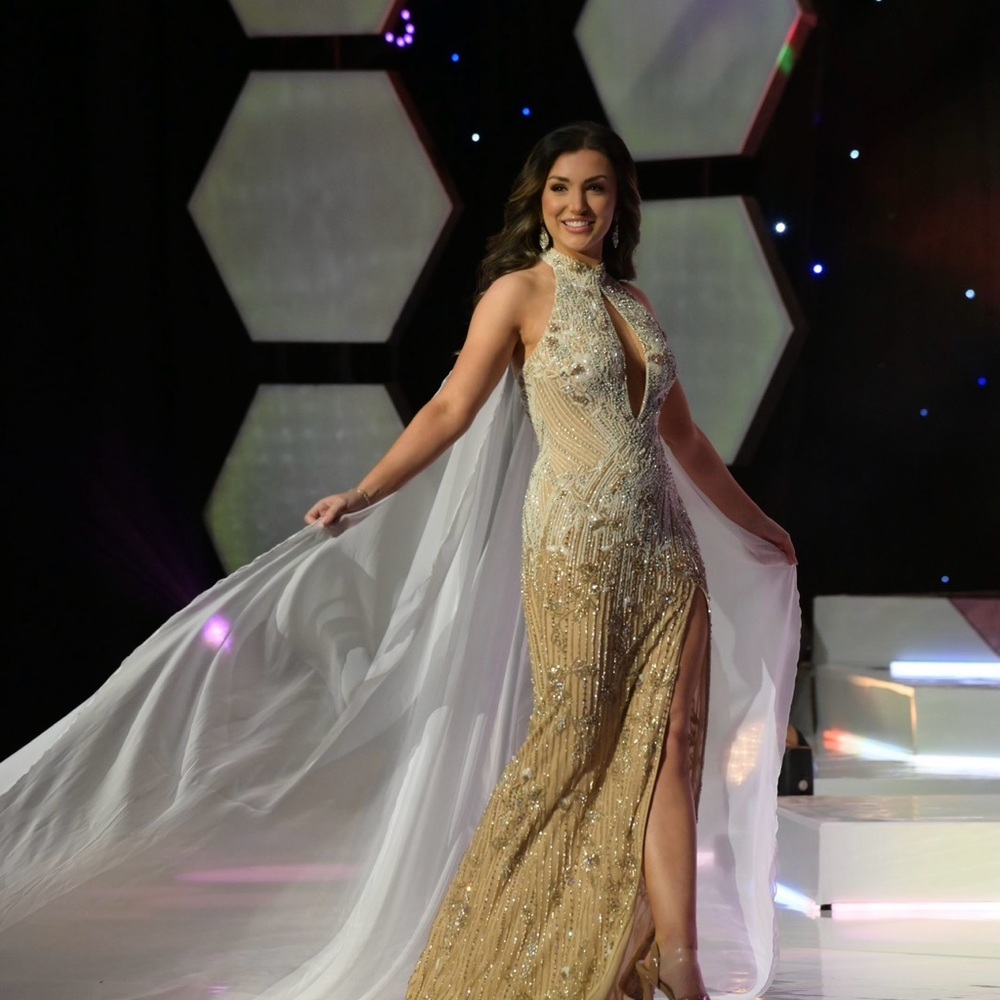 Elegant Gold Evening Gown